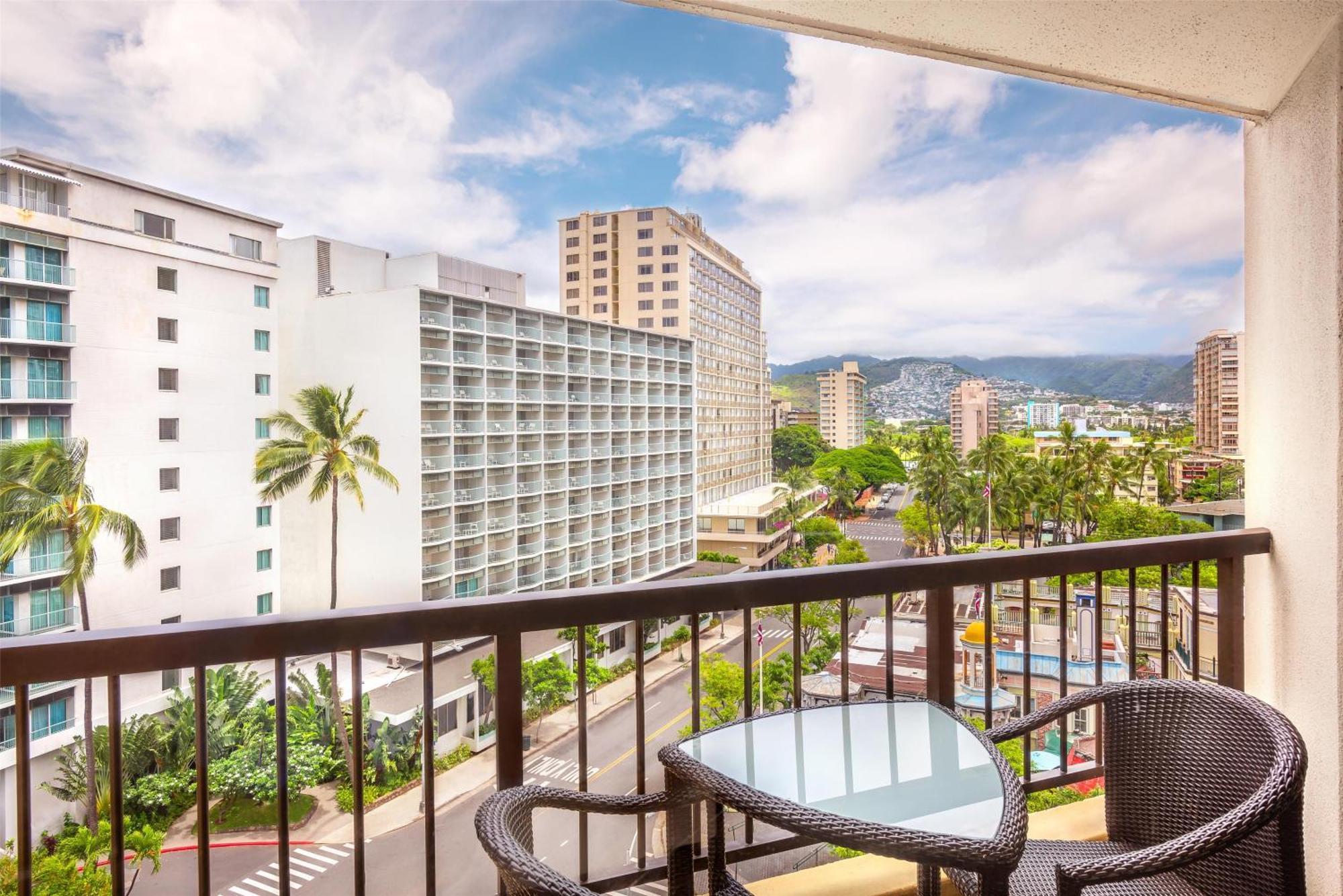 Hyatt Regency Waikiki Beach Resort & Spa Honolulu Exterior photo