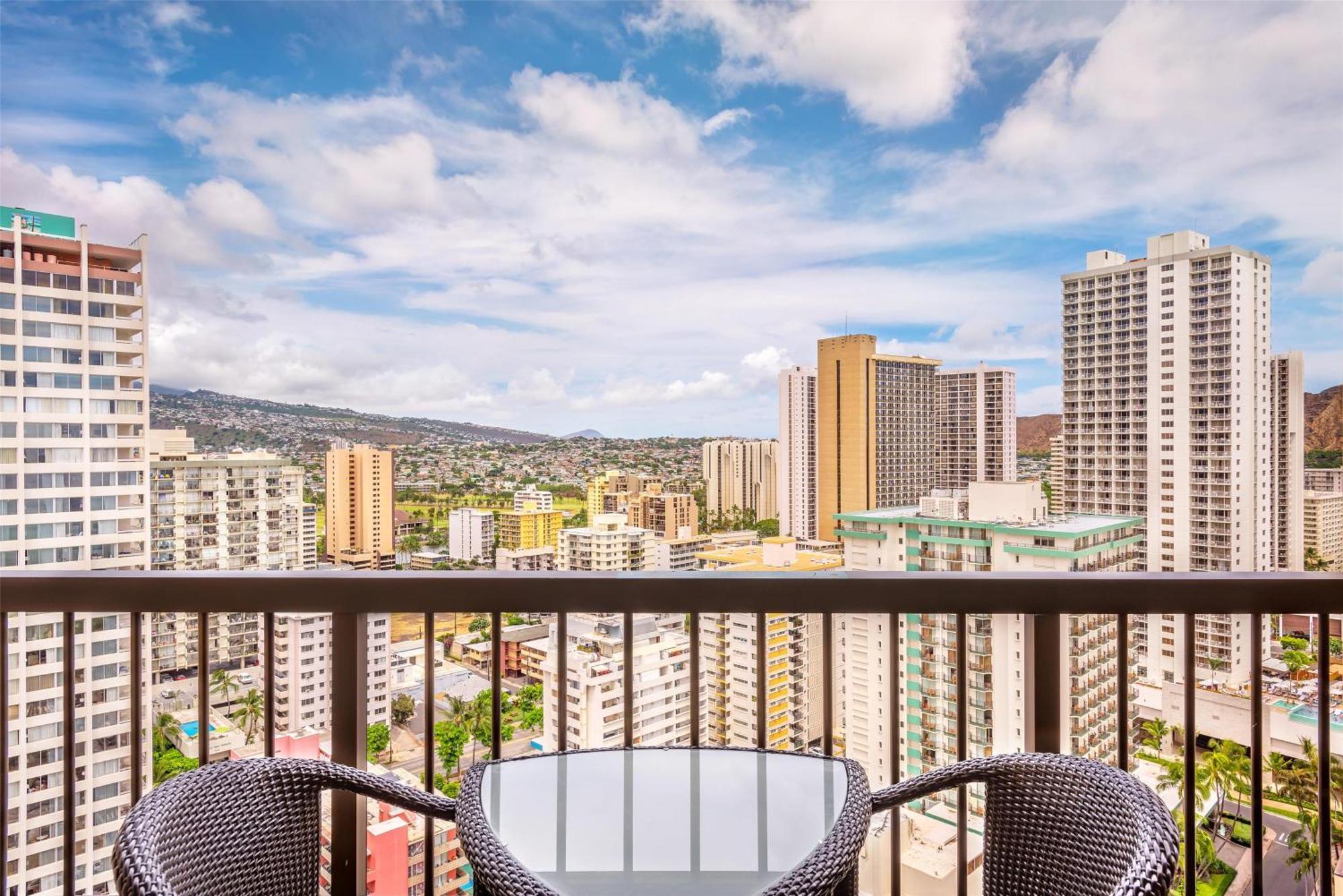 Hyatt Regency Waikiki Beach Resort & Spa Honolulu Exterior photo