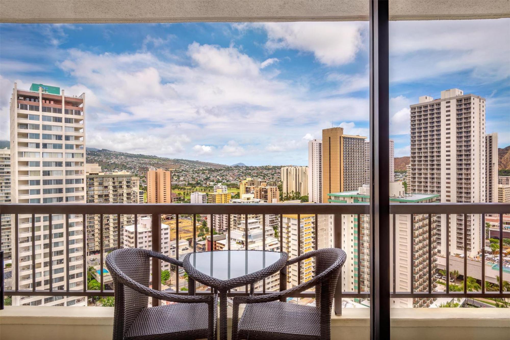 Hyatt Regency Waikiki Beach Resort & Spa Honolulu Exterior photo